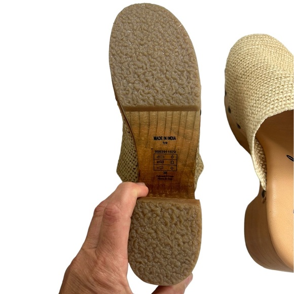 Free People Claudia Crocheted Tan Clogs Raffia Platform SZ 38/7.5/8 Boho Mules - Picture 8 of 13